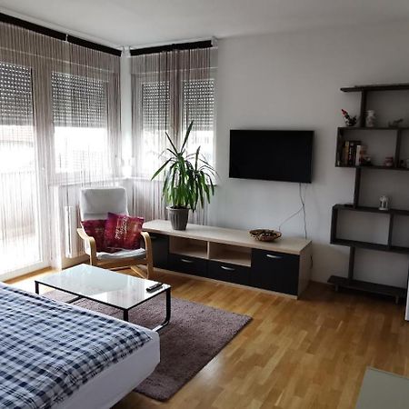 Apartment Daphnia Загреб Стая снимка