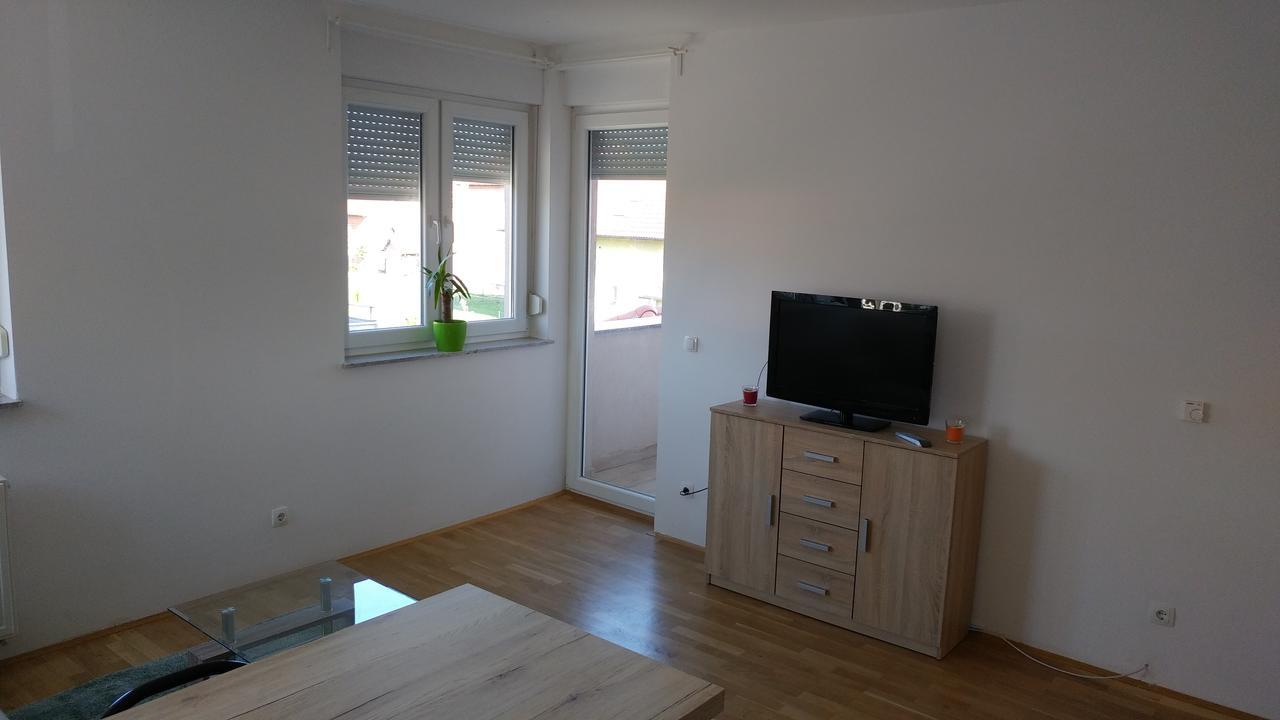 Apartment Daphnia Загреб Екстериор снимка
