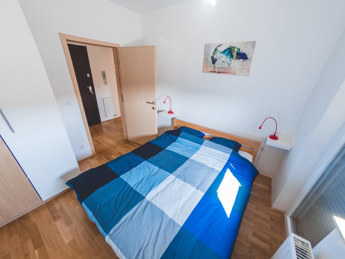 Apartment Daphnia Загреб Екстериор снимка