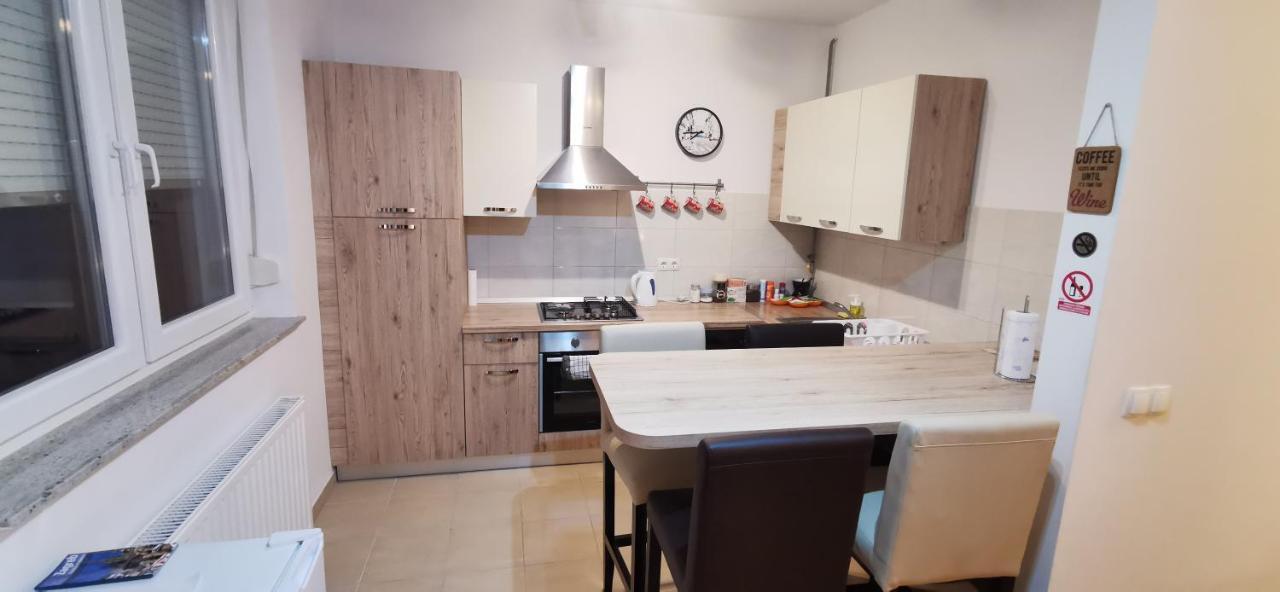 Apartment Daphnia Загреб Екстериор снимка